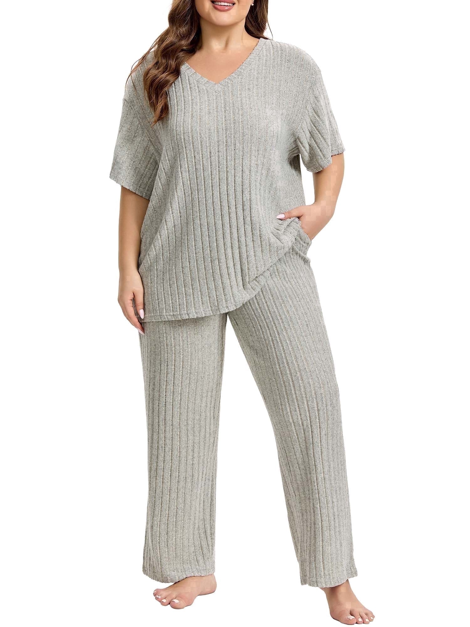 Homlouue Lounge Sets for Women Plus Size,2 Piece Outfit V-Neck Short Sleeve with Long Pants,Comfortable Ribbed Loungewear for Home or Outdoor(2XL,Black)